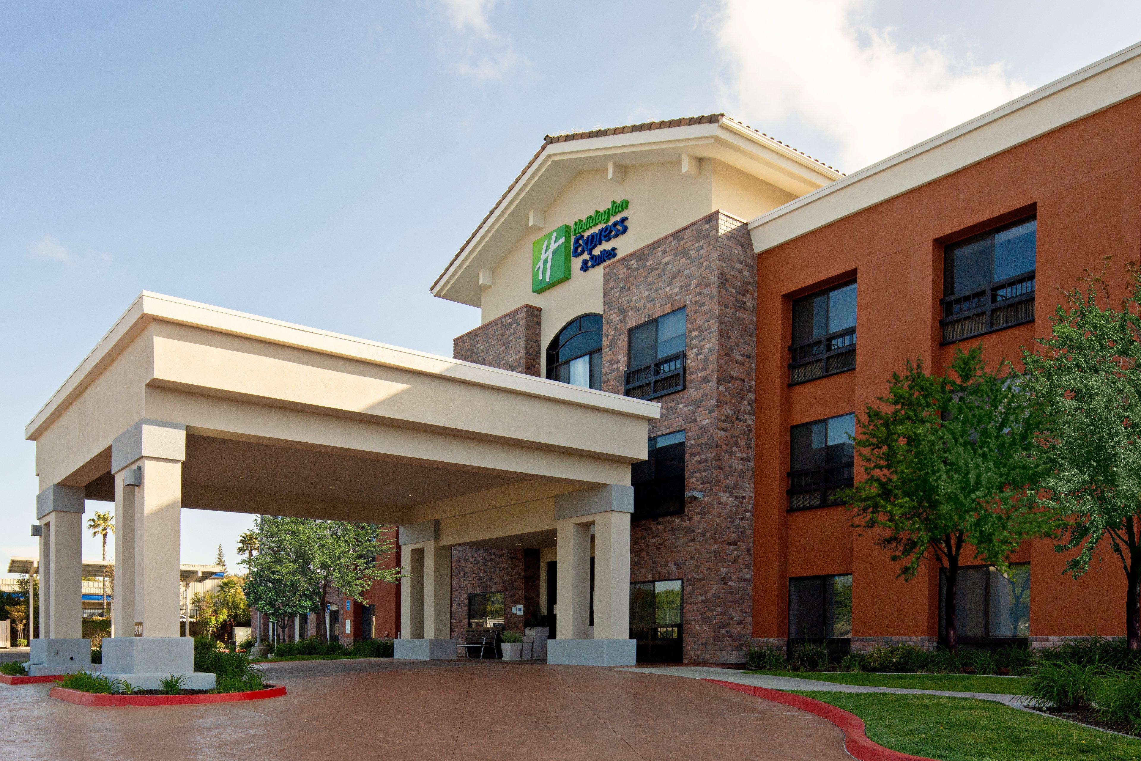Holiday Inn Express Hotel & Suites Atascadero By Ihg Extérieur photo