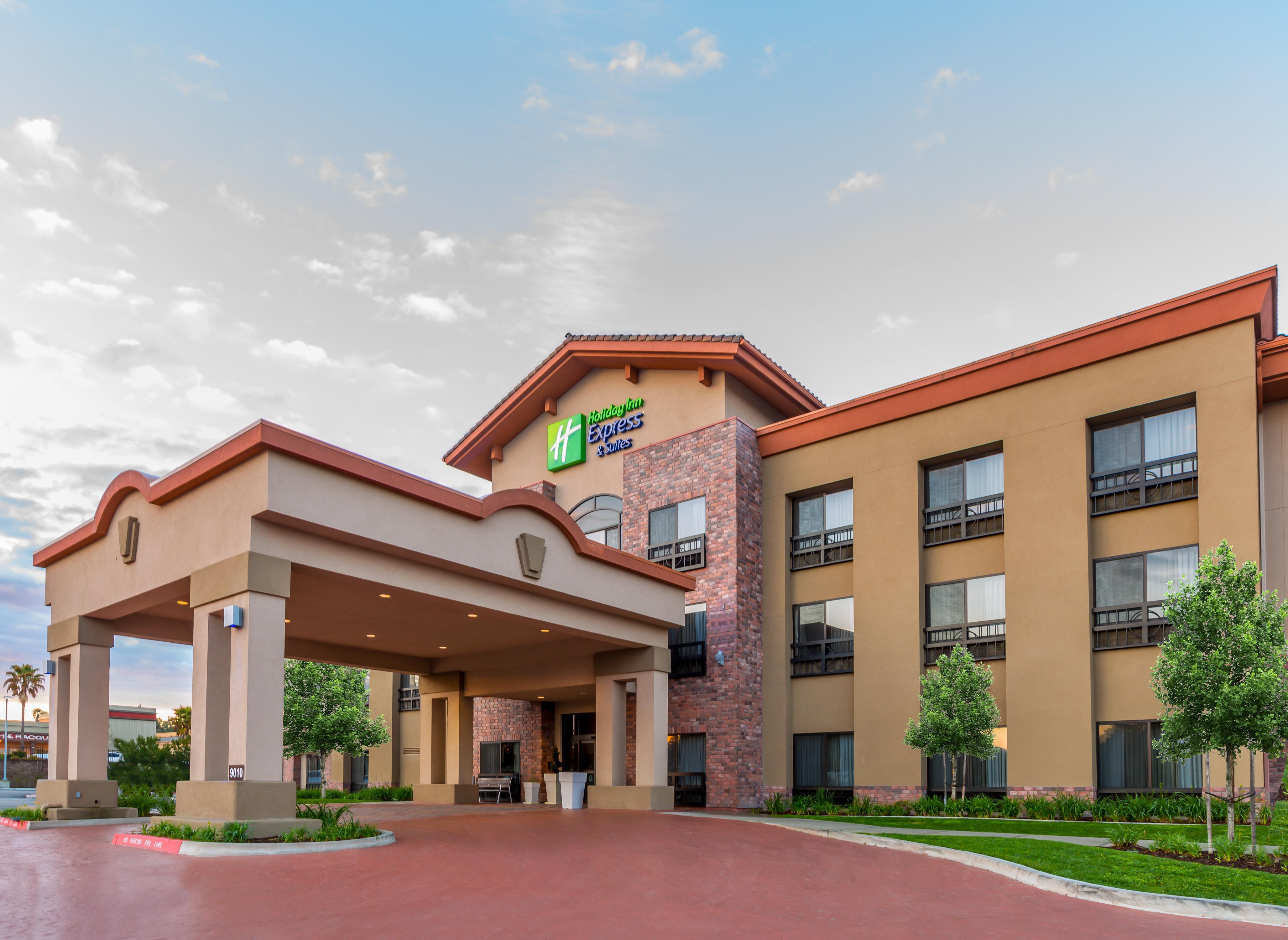 Holiday Inn Express Hotel & Suites Atascadero By Ihg Extérieur photo