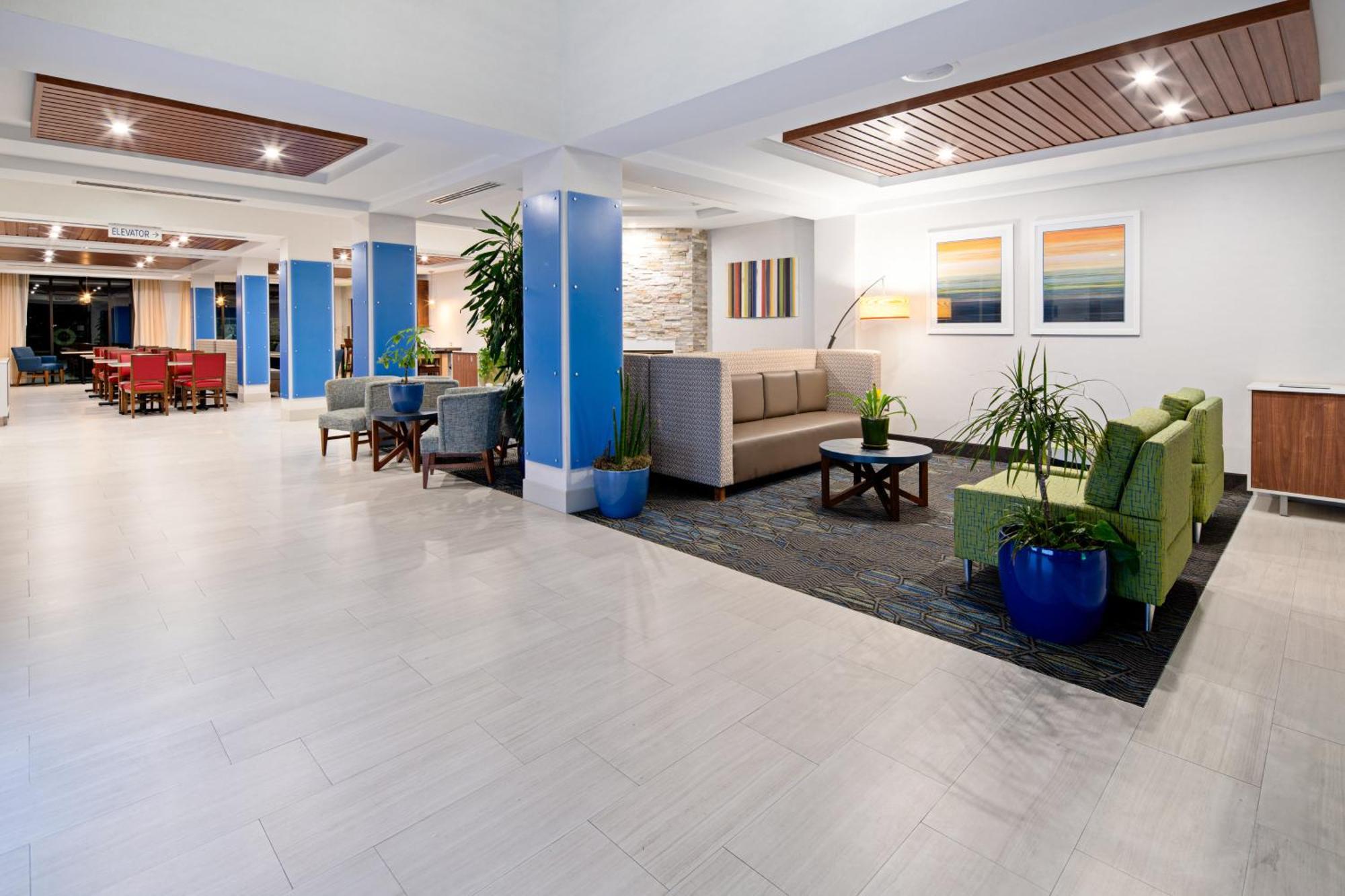 Holiday Inn Express Hotel & Suites Atascadero By Ihg Extérieur photo