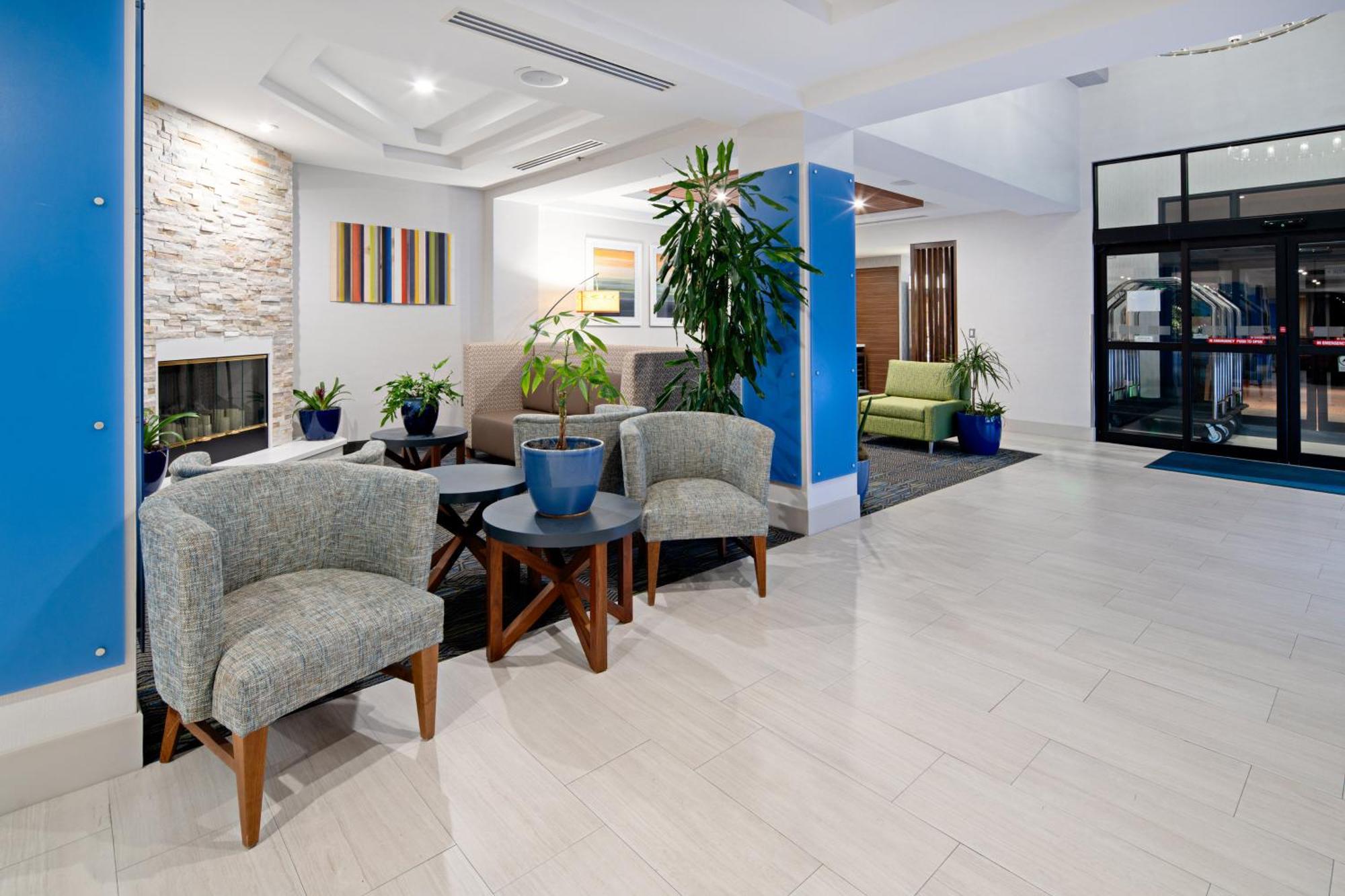 Holiday Inn Express Hotel & Suites Atascadero By Ihg Extérieur photo